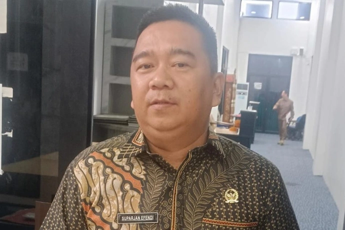 H Suparjan Efendi