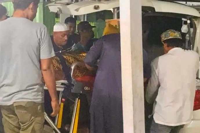ABK Selamat Beberkan Detik-Detik Insiden Tabrakan KM Mega Harapan