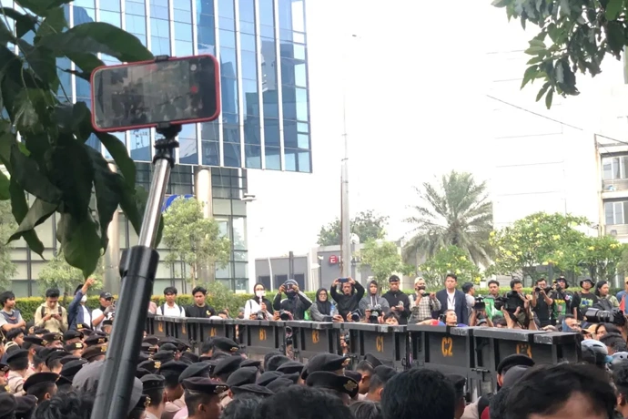 Massa demo