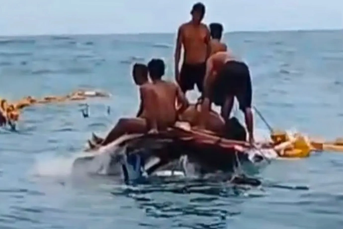 Kapal Nelayan Terbelah Dua di Perairan Kotabaru, Kapten Tewas dan ABK Hilang