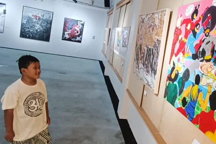 Pameran ‘Long Street’ di Jawa Timur: Hadirkan Perupa Lintas Generasi, Begini Pertimbangannya