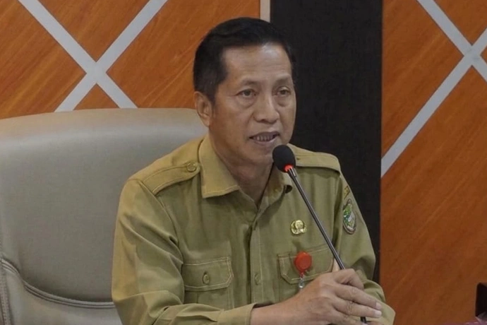 Sekertaris Daerah Barito Utara Drs Muhlis