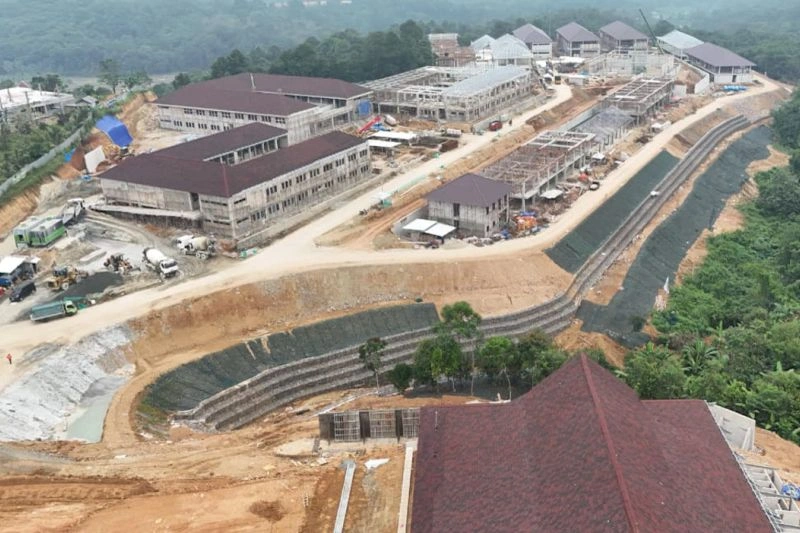 Pembangunan Sekolah Rakyat di Desa Sipak.