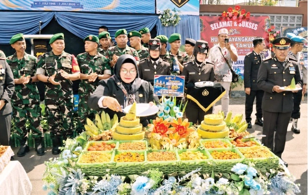 2_Wabup Kotim_HUT Bhayangkara