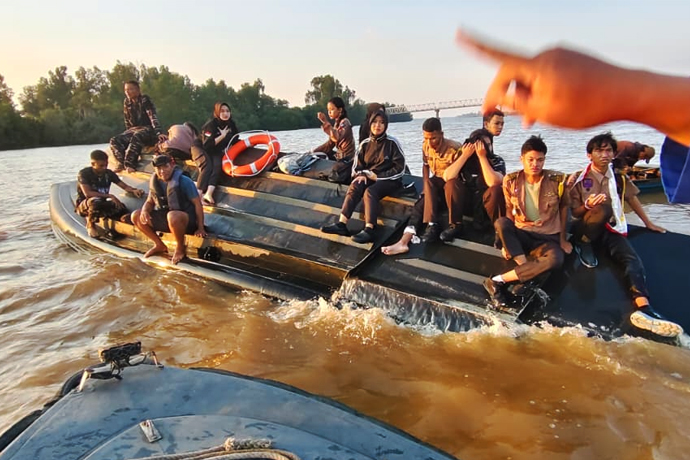 Detik-detik Kronologi Speedboat Lanal Terbalik di Bawah Jembatan Pulau Petak