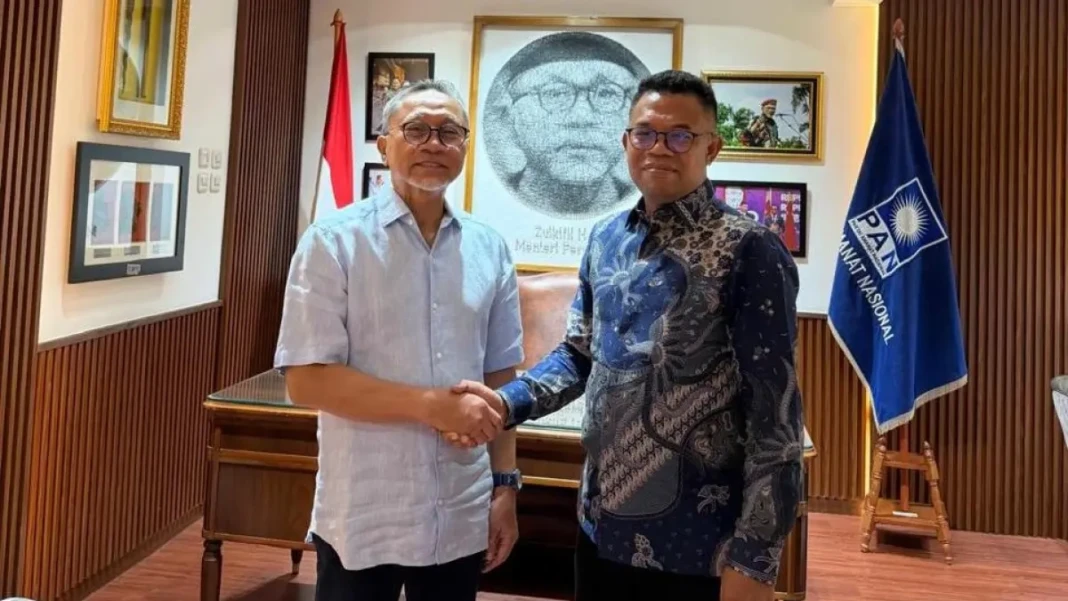 abdul-hafid-dipercaya-memimpin-pan-kotim-setelah-menerima-sk-dari-ketua-umum-dpp-pan-zulkifli-hasandok-pribadi-qkq5r
