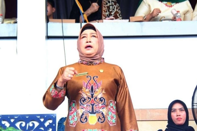 Hj. Mery Rukaini