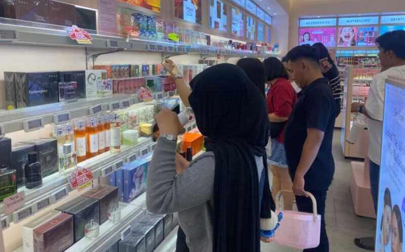 Bukan Sekadar Wangi, Parfum Lokal Kini Jadi Gaya Hidup Anak Muda Palangka Raya